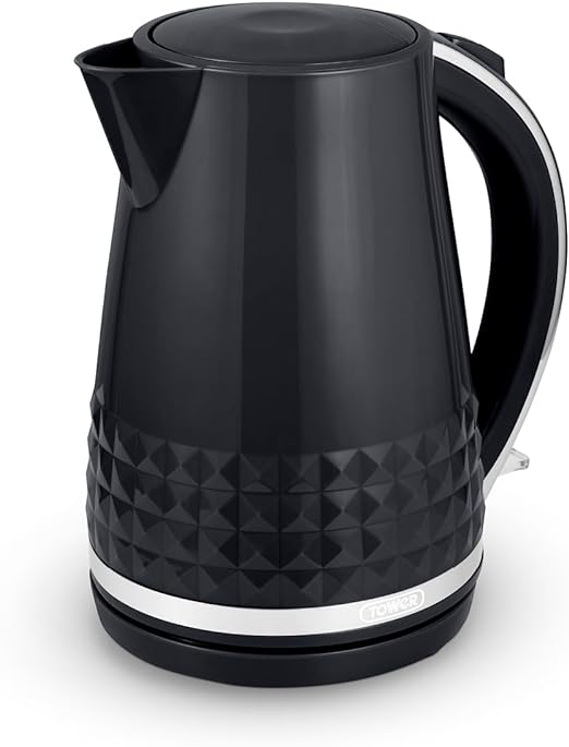 Tower T10075BLK Solitaire Kettle 1.5L 3KW Black and Chrome Accents